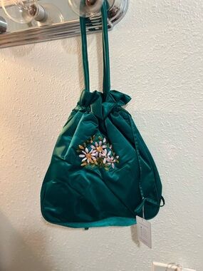 ❤️Teal Satin Drawstring Floral Embroidered Women’s Bag. NWT